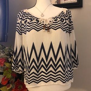 🌟Chevron blouse